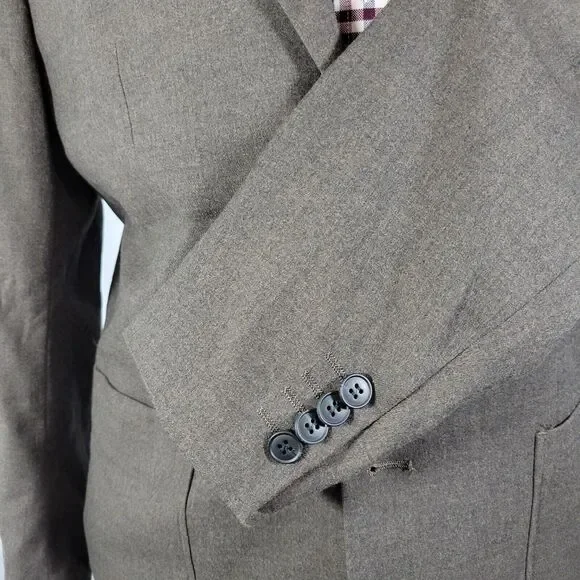 H&M Men's Flannel Sport Coat Blazer Two Button Brown Poly Blend‎ Regular Fit 42R
